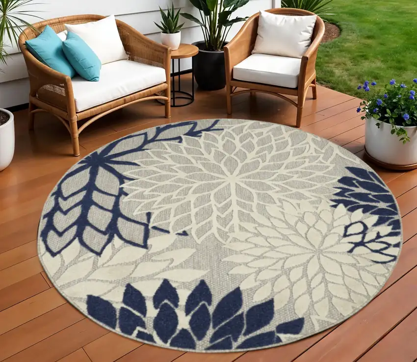 8' Ivory And Blue Round Indoor Outdoor Area Rug Photo 2