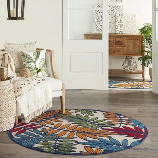 Round Multicolored Leaves Indoor Outdoor Area Rug Photo 6