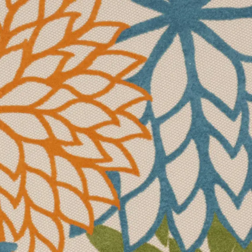 8' Ivory And Blue Round Indoor Outdoor Area Rug Photo 4