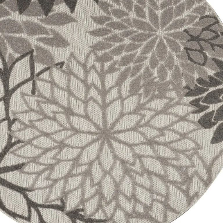 Round Silver and Gray Indoor Outdoor Area Rug Photo 2