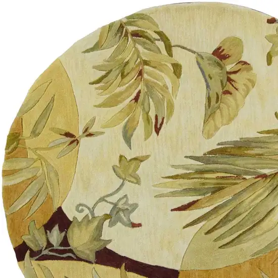 Round  Wool Coral or Ivory  Area Rug Photo 2