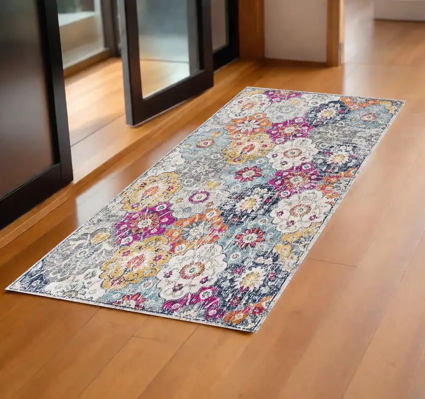 Rust Floral Dhurrie Area Rug Photo 1