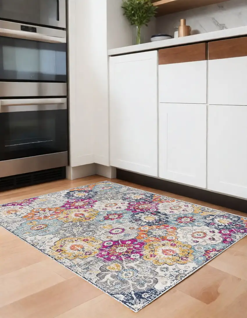 Rust Floral Dhurrie Area Rug Photo 1