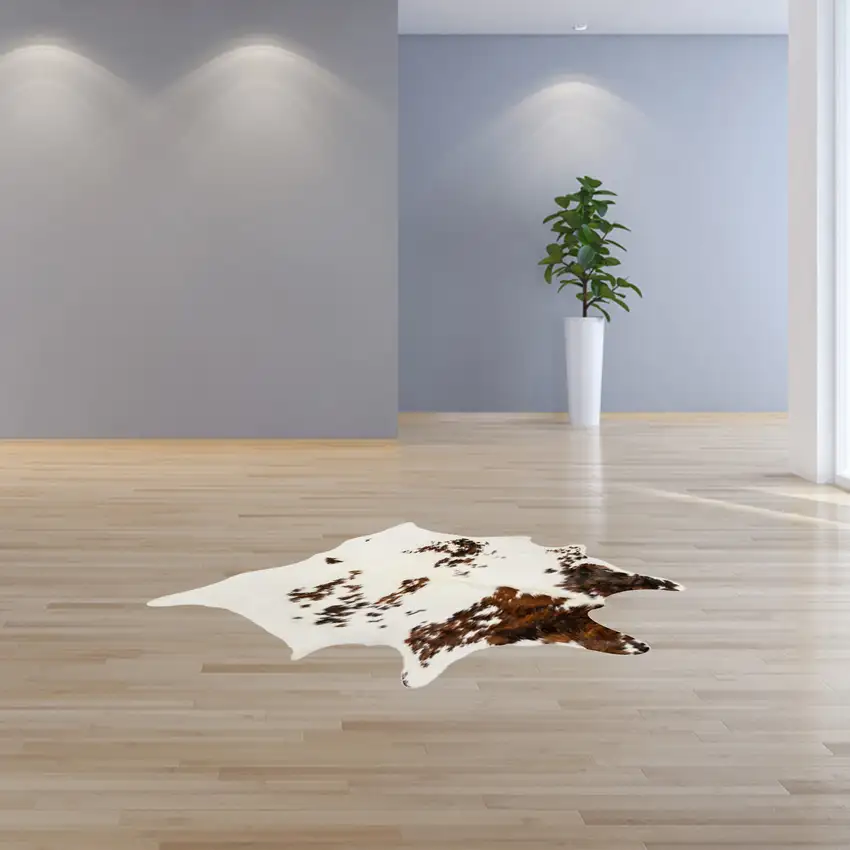 Salt & Pepper Cowhide Rug Photo 3