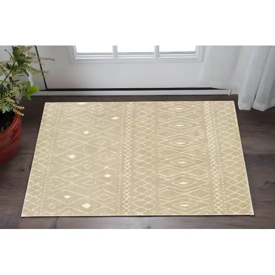 Sand And Ivory Geometric Power Loom Stain Resistant Area Rug Photo 1