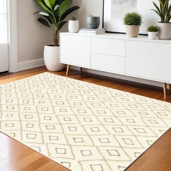 Sand Ash Grey And Ivory Geometric Power Loom Stain Resistant Area Rug Photo 1