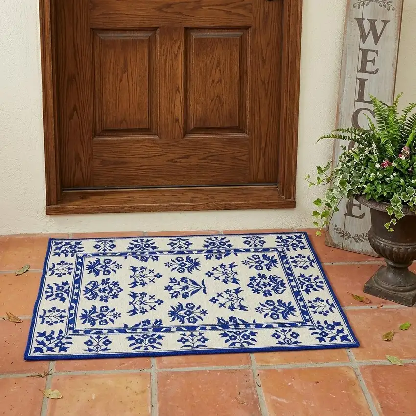 Blue Floral Handmade Indoor Outdoor Area Rug Photo 1