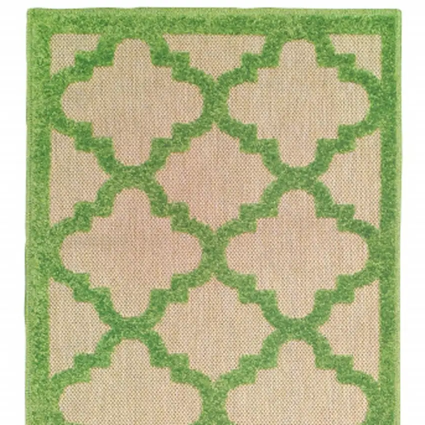 Green Geometric Stain Resistant Indoor Outdoor Area Rug Photo 5