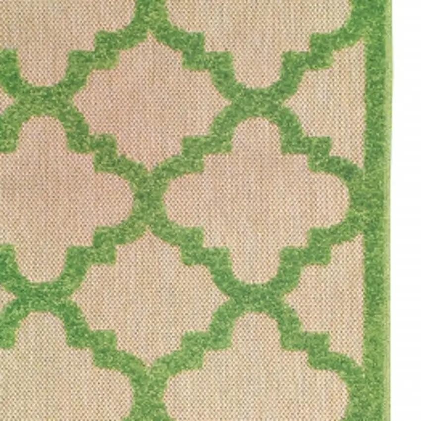 Green Geometric Stain Resistant Indoor Outdoor Area Rug Photo 4