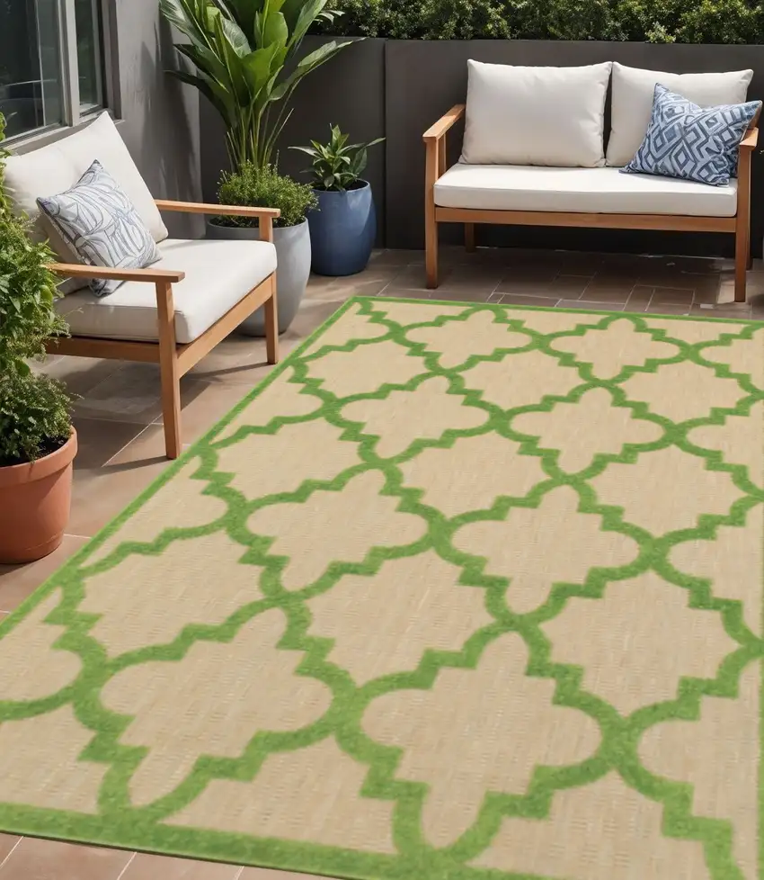 Green Geometric Stain Resistant Indoor Outdoor Area Rug Photo 1