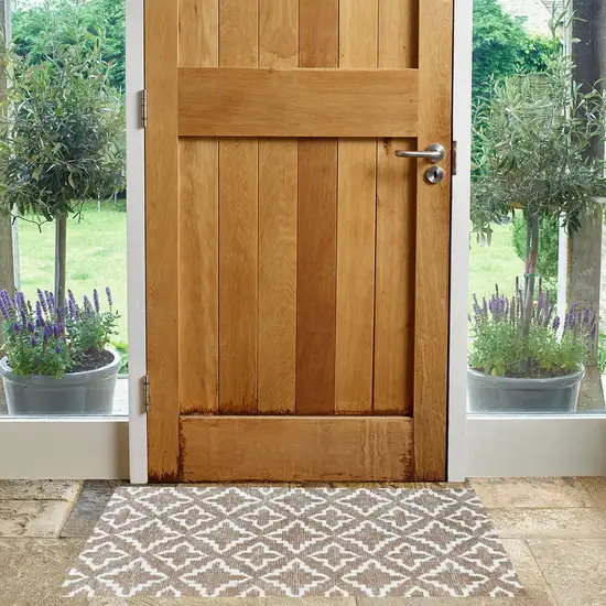 Sand Moroccan Machine Tufted Area Rug With UV Protection Photo 4