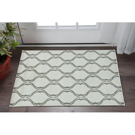 Sand And Green Ogee Area Rug Photo 1