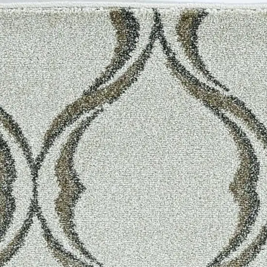 Sand And Green Ogee Area Rug Photo 6