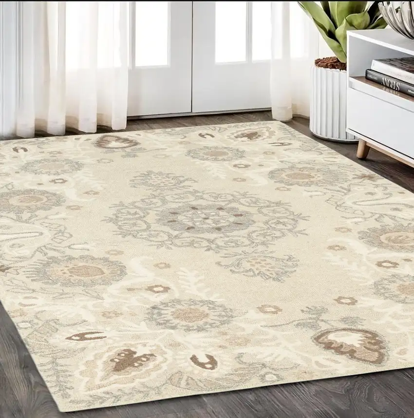 Sand Wool Floral Hand Tufted Area Rug Photo 1