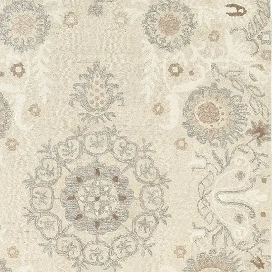 Sand Wool Floral Hand Tufted Area Rug Photo 8
