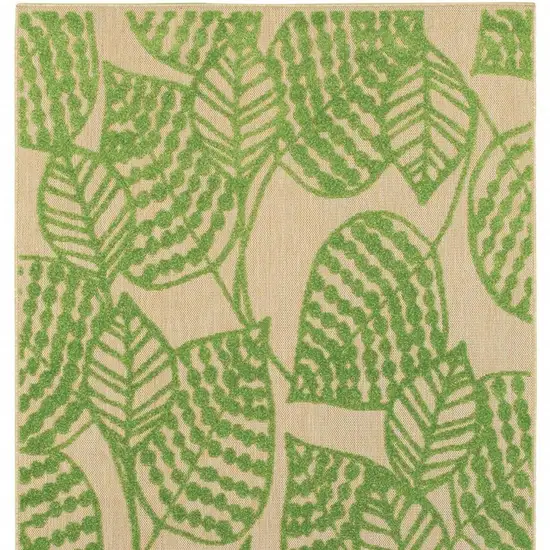 Green Floral Indoor Outdoor Area Rug Photo 5