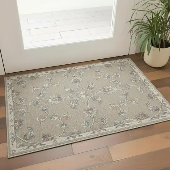 Silver And Cream Wool Floral Hand Tufted Area Rug Photo 2