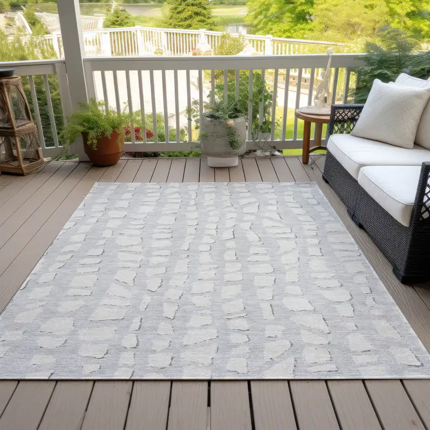 Silver And Ivory Abstract Washable Indoor Outdoor Area Rug Photo 7