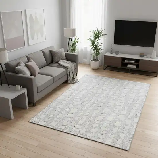 Silver And Ivory Cobblestone Washable Area Rug With UV Protection Photo 2