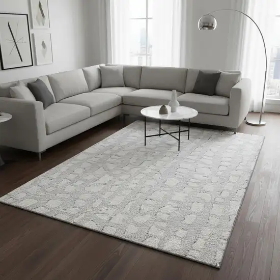 Silver And Ivory Cobblestone Washable Area Rug With UV Protection Photo 2