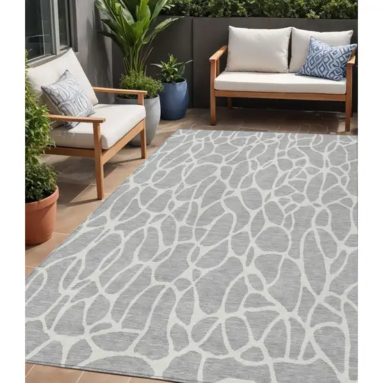 Silver And Ivory Geometric Washable Indoor Outdoor Area Rug Photo 1