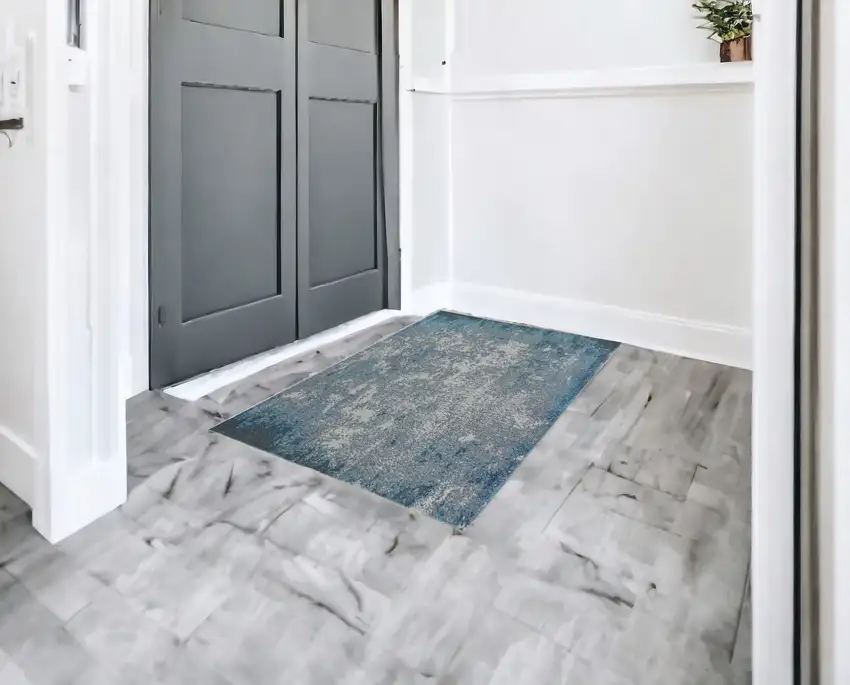 3'X5' Silver Blue Machine Woven Abstract Smudge Indoor Area Rug Photo 2