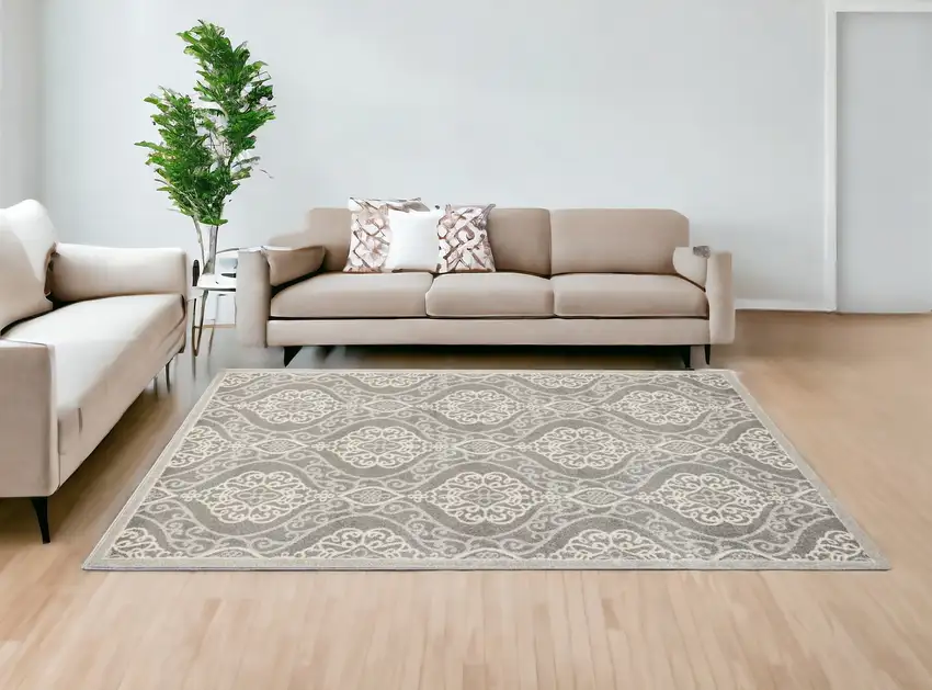 7' X 11' Silver Geometric Mosaic Uv Treated Indoor Area Rug Photo 2