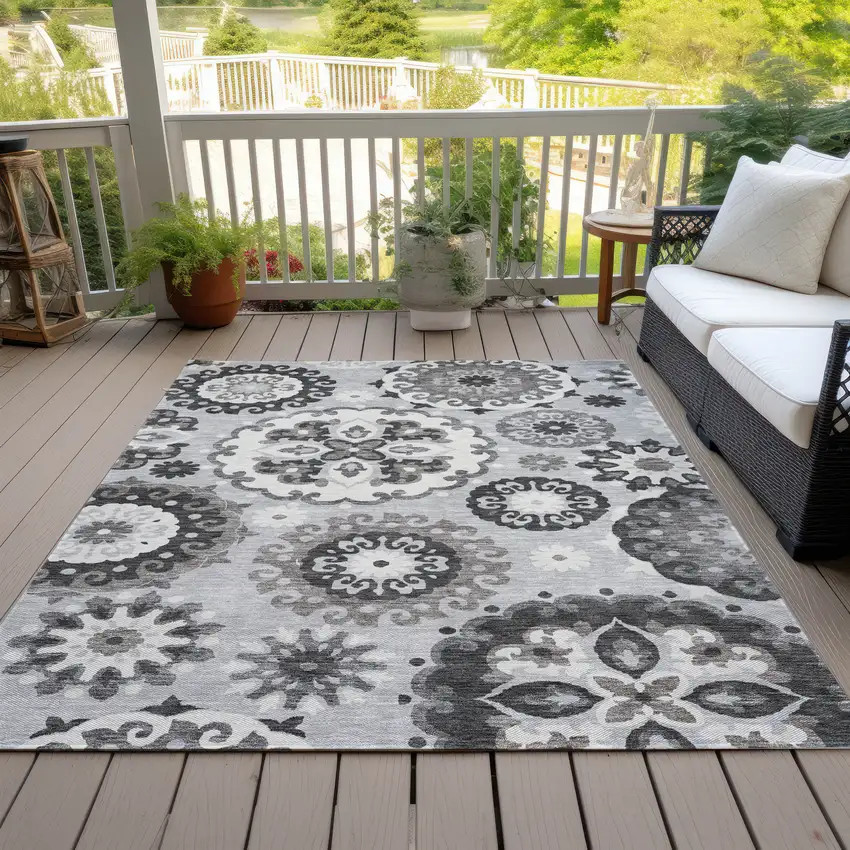 Silver Gray And Ivory Floral Medallion Washable Indoor Outdoor Area Rug Photo 7