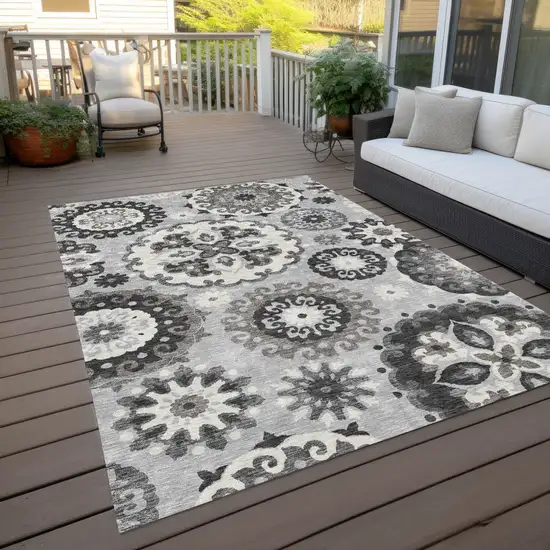 Silver Gray And Ivory Floral Medallion Washable Indoor Outdoor Area Rug Photo 9