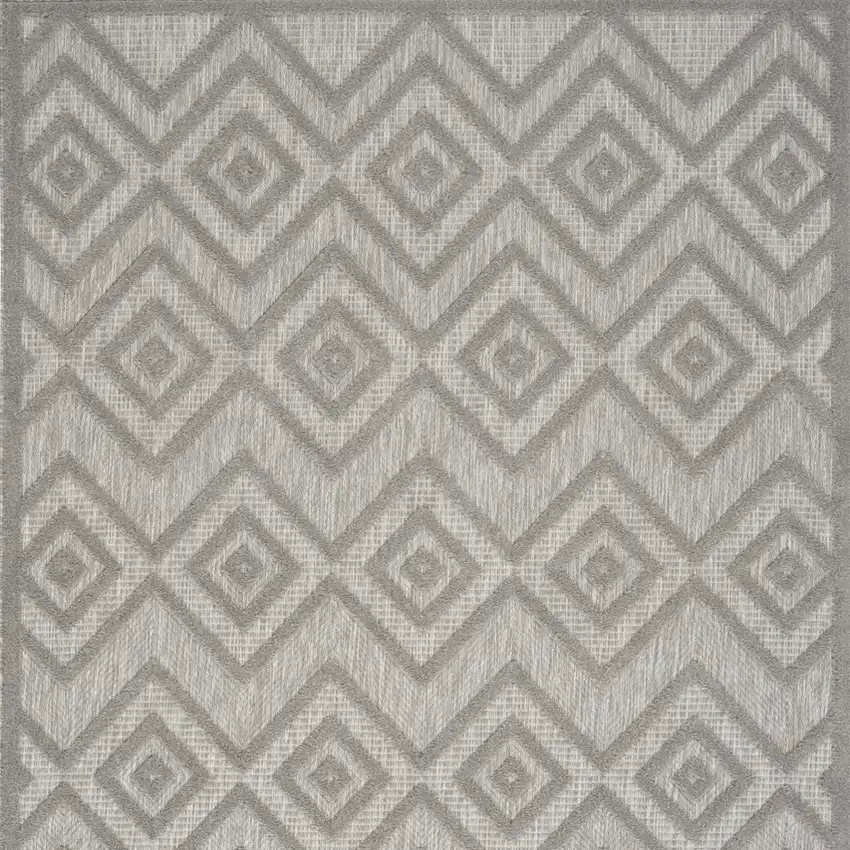 Gray Indoor Outdoor Area Rug Photo 8