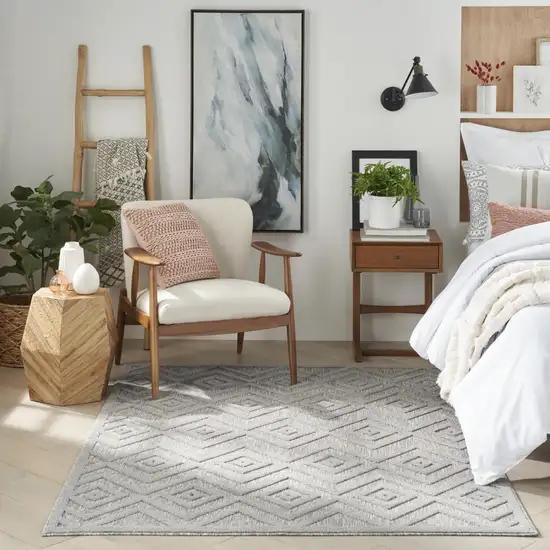 Gray Indoor Outdoor Area Rug Photo 6