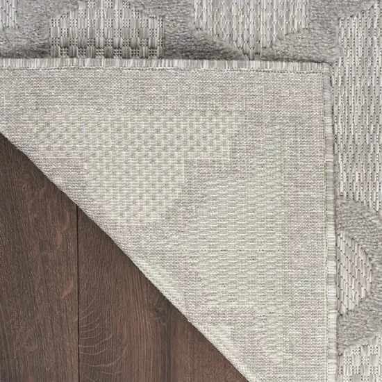 Gray Indoor Outdoor Area Rug Photo 9