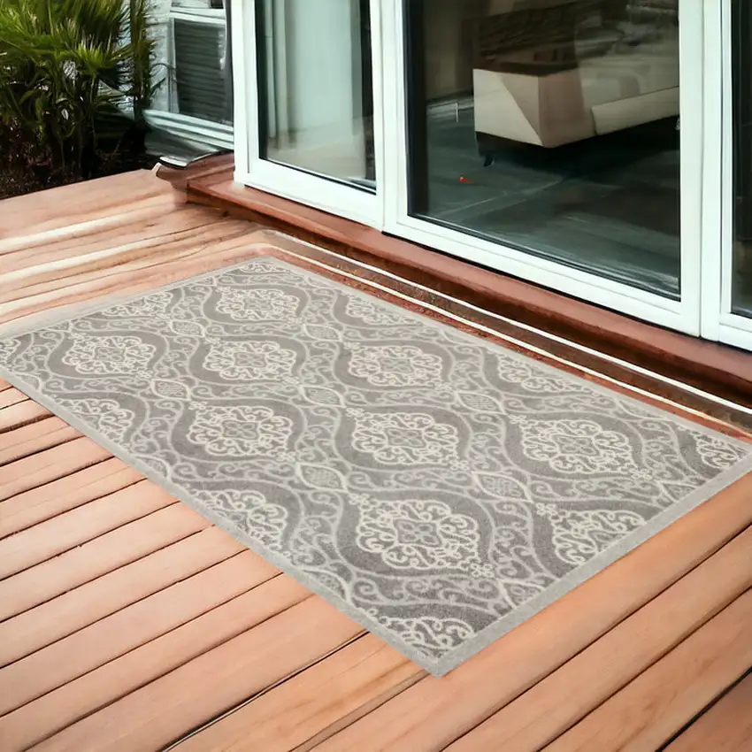 3'X5' Silver Grey Machine Woven Uv Treated Floral Ogee Indoor Outdoor Area Rug Photo 1