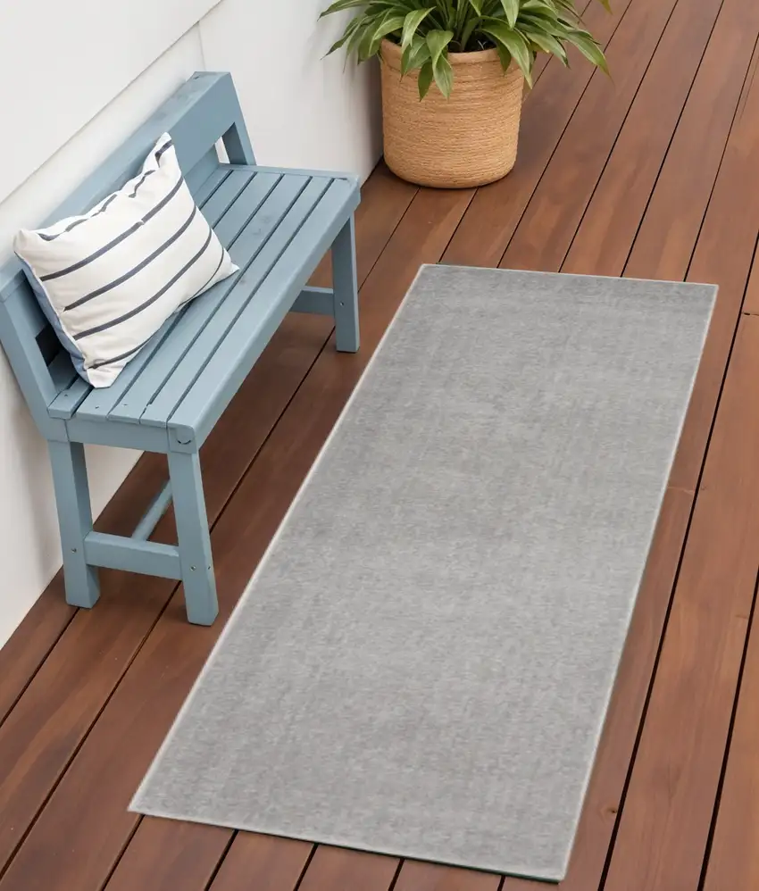 6' Gray Indoor Outdoor Runner Rug Photo 1