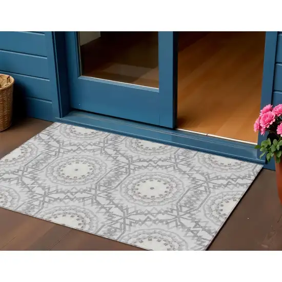 Silver Ivory And Gray Floral Medallion Washable Indoor Outdoor Area Rug Photo 1