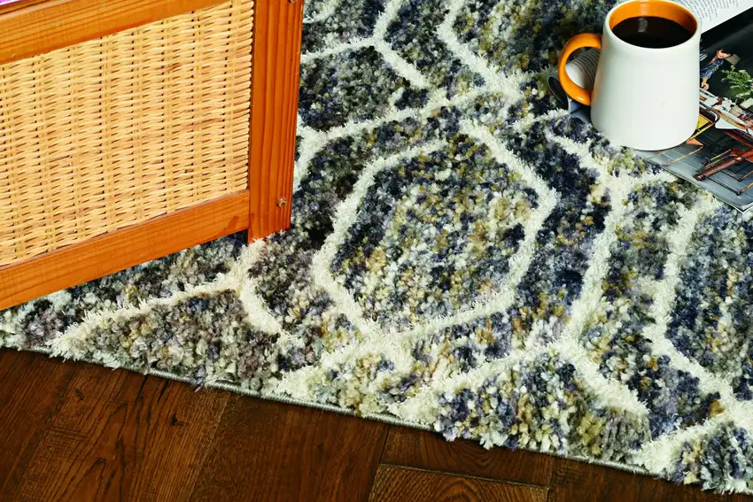 Silver Ivory Hand Tufted Vermicular Indoor Area Rug Photo 5