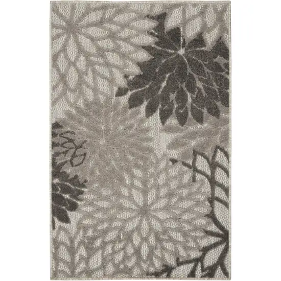 Gray Floral Indoor Outdoor Area Rug Photo 4