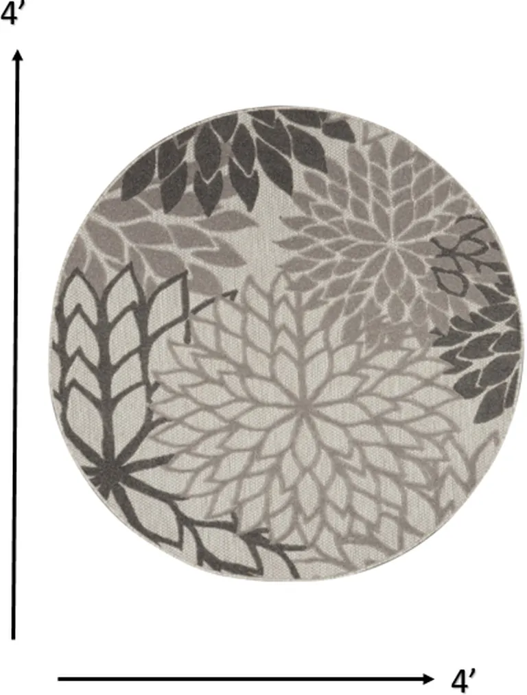 Silver and Gray Indoor Outdoor Area Rug Photo 3