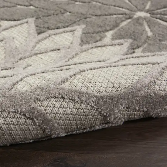 4' Gray Round Indoor Outdoor Area Rug Photo 9