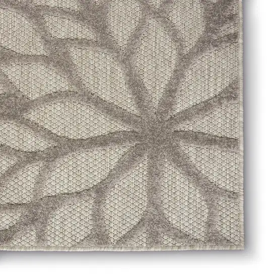 Gray Indoor Outdoor Area Rug Photo 2