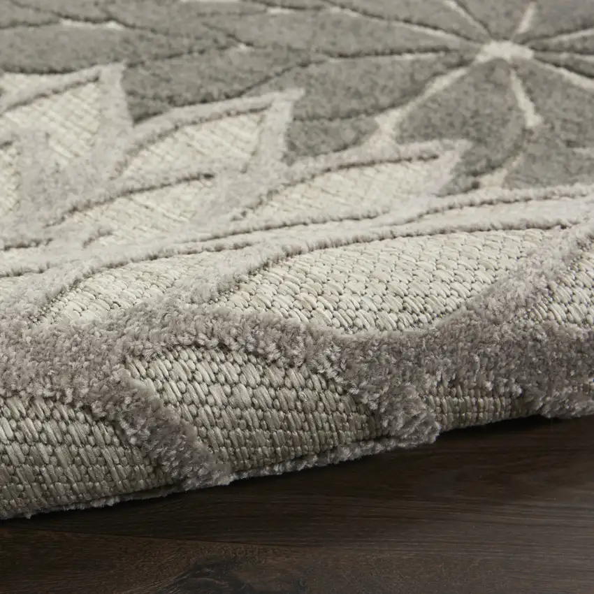 Gray Indoor Outdoor Area Rug Photo 9