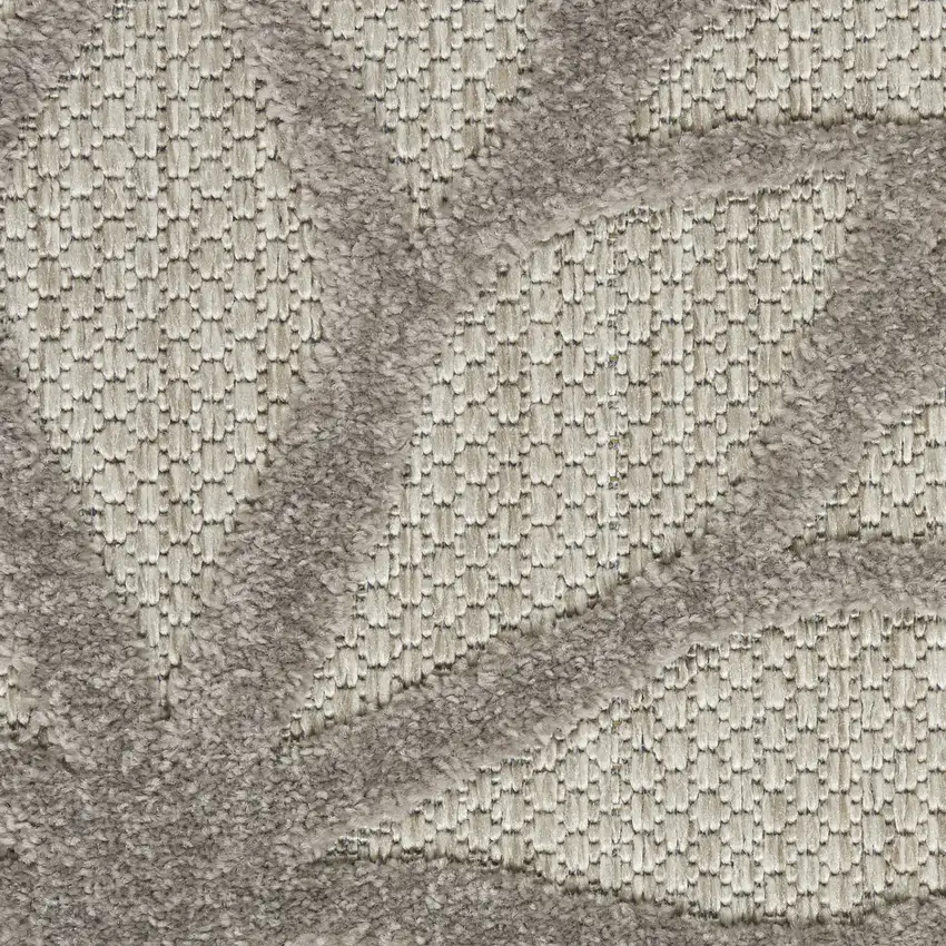 Gray Indoor Outdoor Area Rug Photo 9