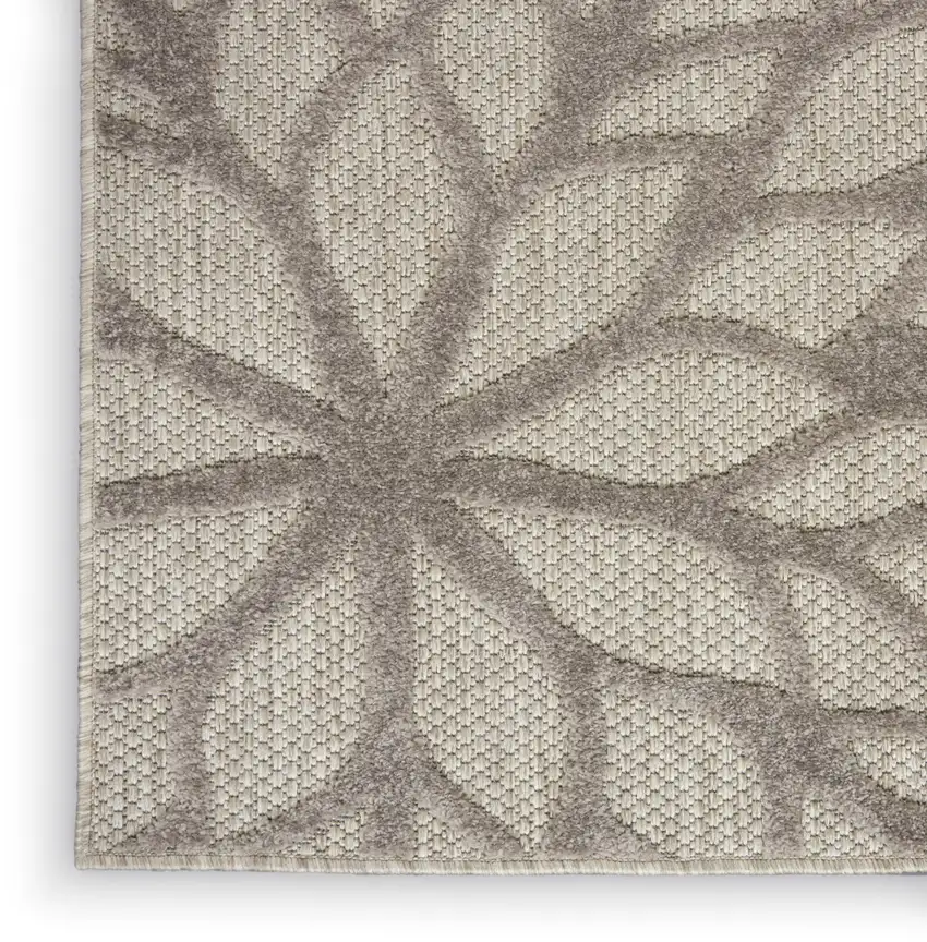 8' Gray Indoor Outdoor Area Rug Photo 9