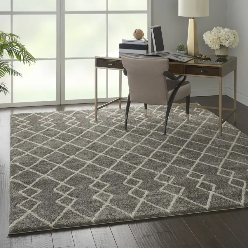 Silver and Ivory Chevron Shag Area Rug Photo 7