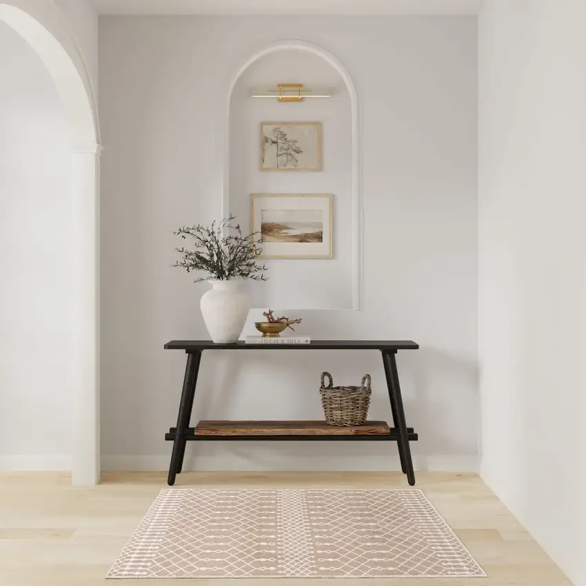 Tan Geometric Area Rug Photo 5