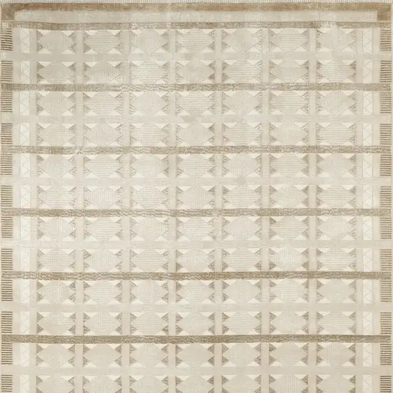 Tan Geometric Area Rug Photo 9