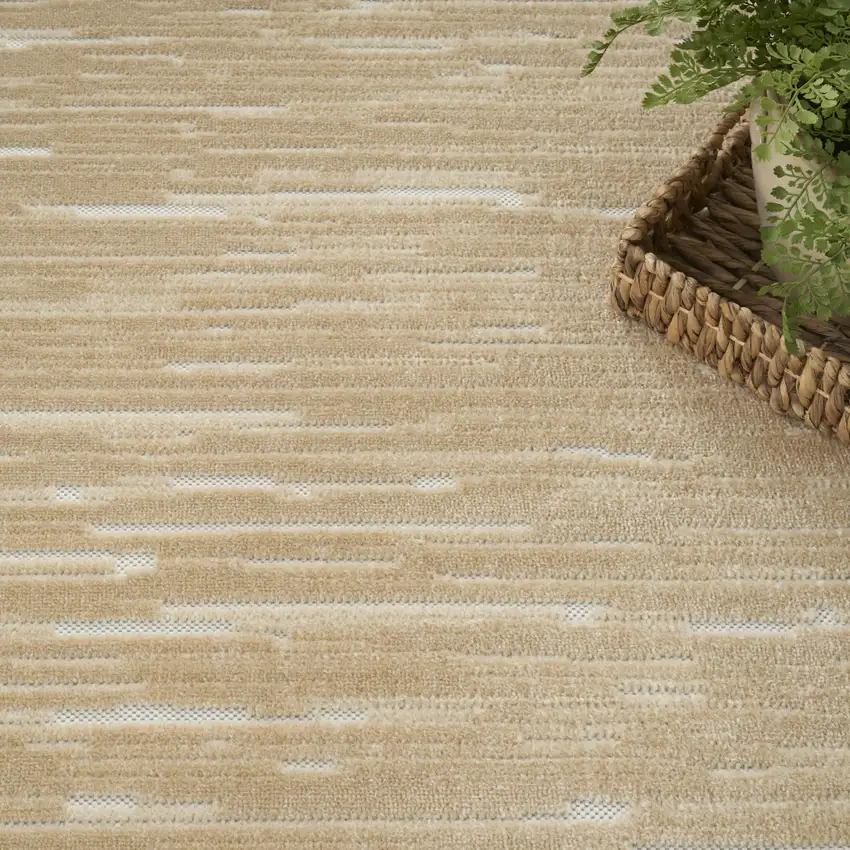 Tan Geometric Area Rug Photo 6