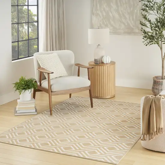 Tan Geometric Area Rug Photo 6