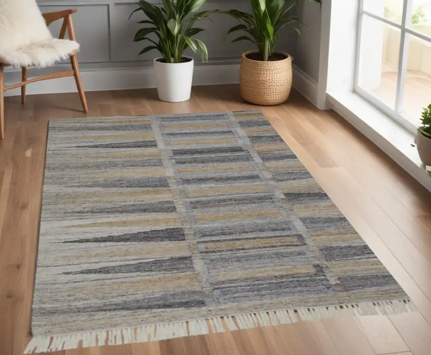 Tan and Gray Geometric Hand Woven Area Rug With Fringe Photo 1