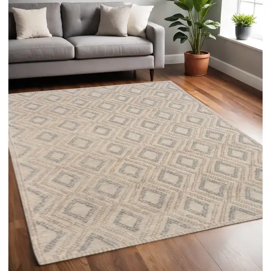 Natural Geometric Handmade Area Rug Photo 1
